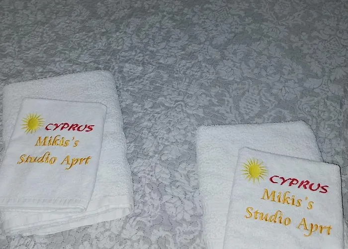 Near The Apartamento Larnaca